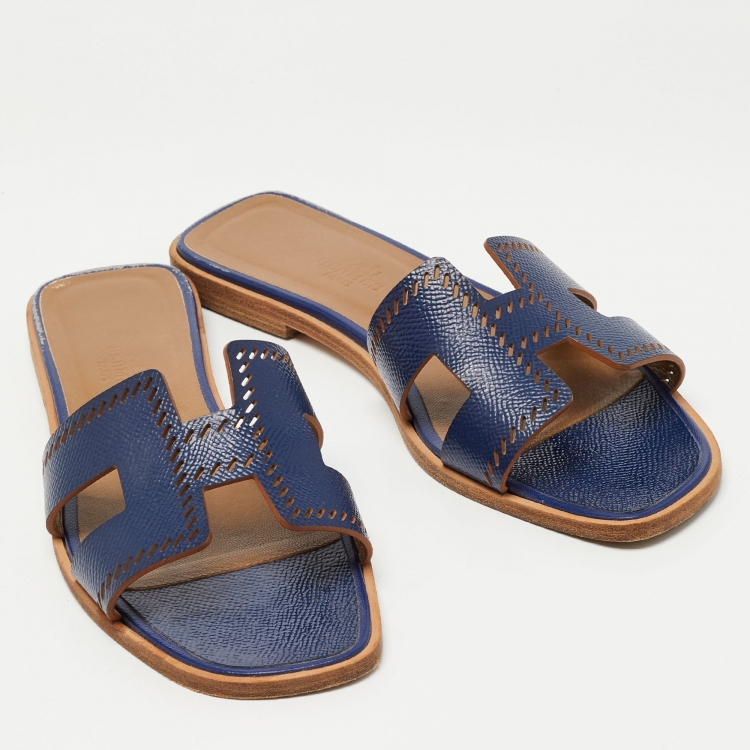Pre Owned Hermes Navy Blue Leather Oran Flat Slides Size 37.5