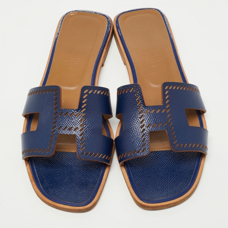 Pre Owned Hermes Navy Blue Leather Oran Flat Slides Size 37.5