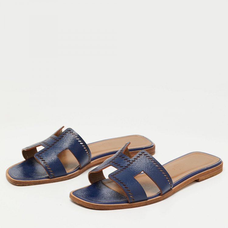 Pre Owned Hermes Navy Blue Leather Oran Flat Slides Size 37.5