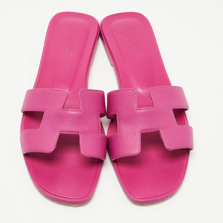 Pre Owned Hermes Pink Leather Oran Flat Slides Size 39