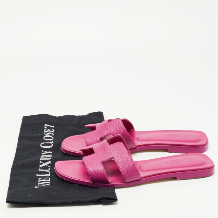 Pre Owned Hermes Pink Leather Oran Flat Slides Size 39