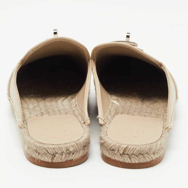 Pre Owned Hermes Beige Leather Feria Espadrille Size 38
