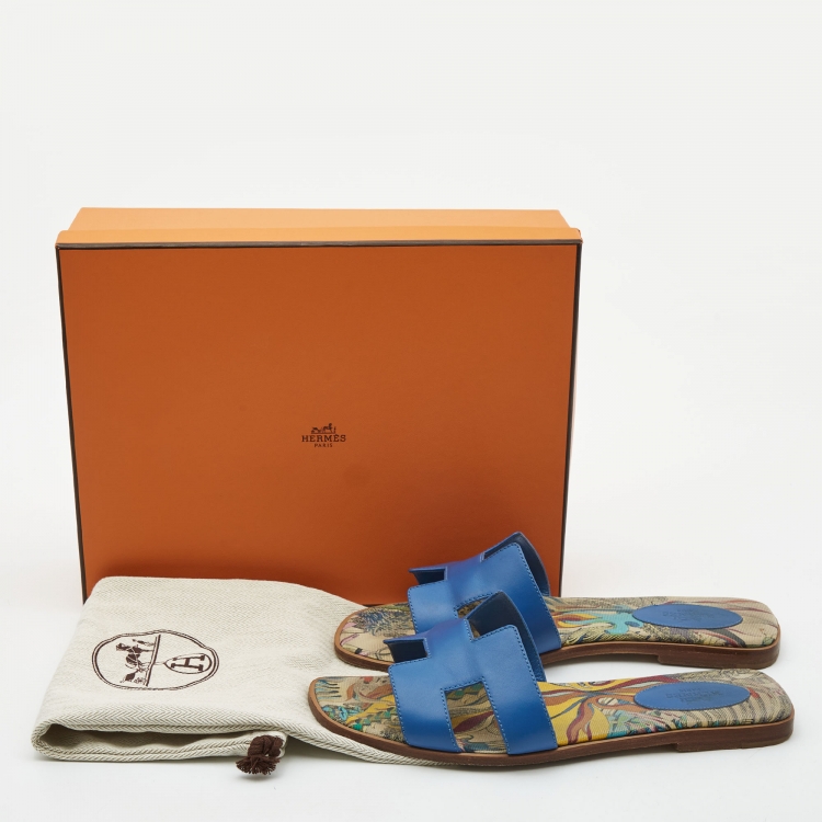 Pre Owned Hermes Blue Leather Oran Slide Flats Size 39