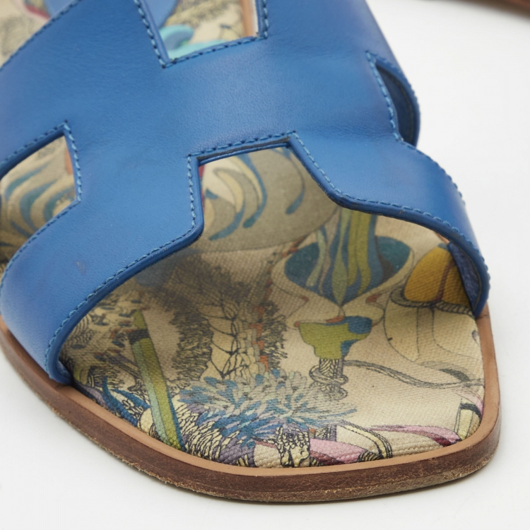 Pre Owned Hermes Blue Leather Oran Slide Flats Size 39