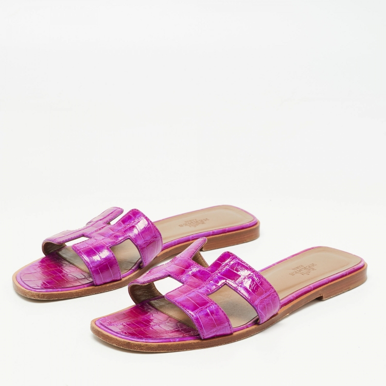 Pre Owned Hermes Magenta Croc Embossed Leather Oran Flat Slides Size 37