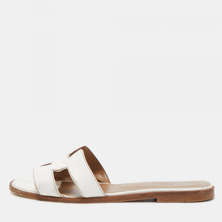 Pre Owned Hermes White Leather Oran  Slide Flats Size 39 