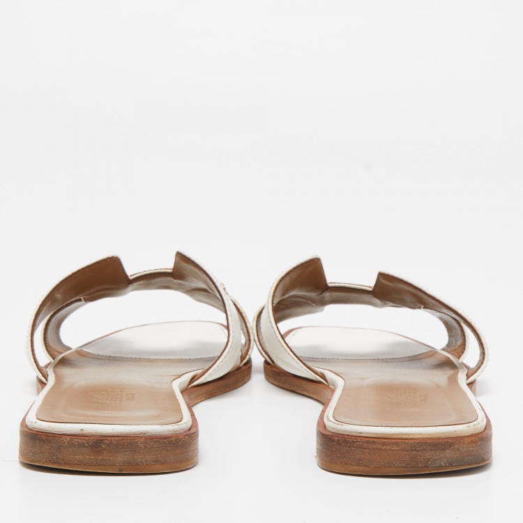 Pre Owned Hermes White Leather Oran  Slide Flats Size 39 