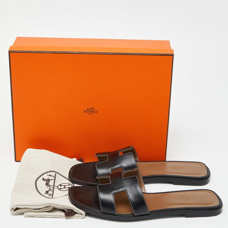 Pre Owned Hermes Black Leather Oran Flat Slides Size 39.5 