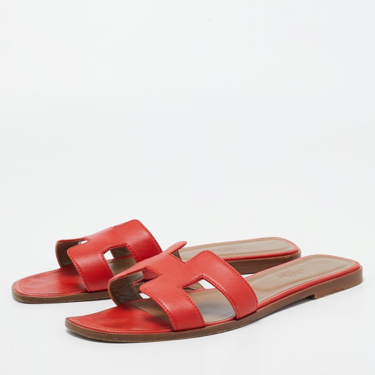 Pre Owned Hermes Red Leather Oran Flat Slides Size 41 