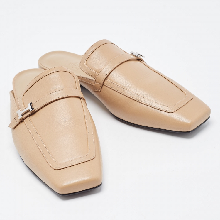Pre Owned Hermes Beige Leather Groupie Mules Size 40 