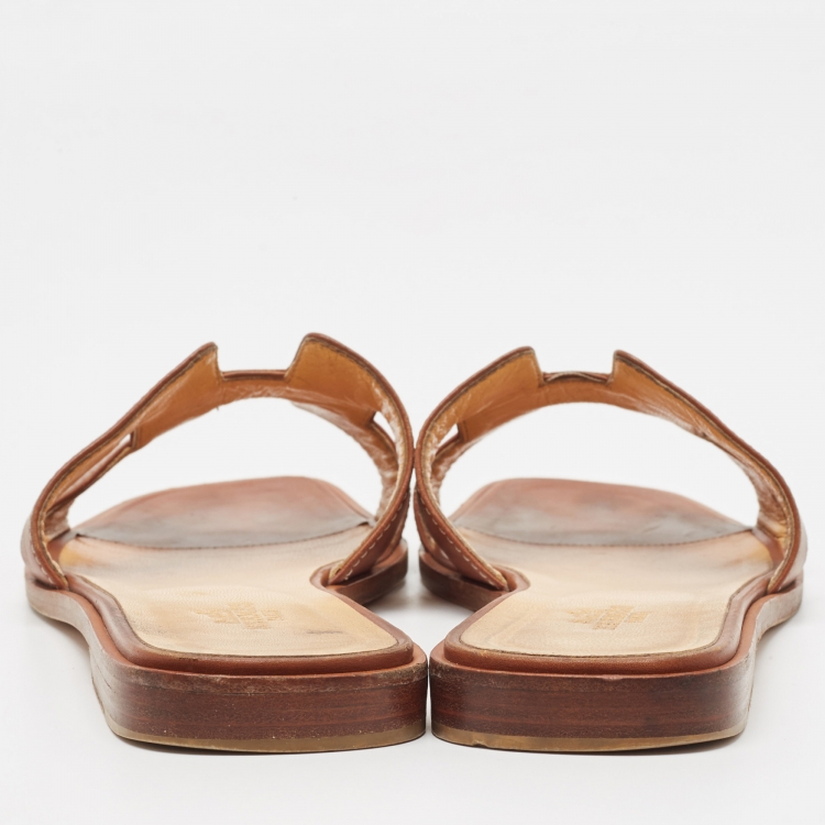 Pre Owned Hermes Brown Leather Oran  Flat Slides Size 39.5