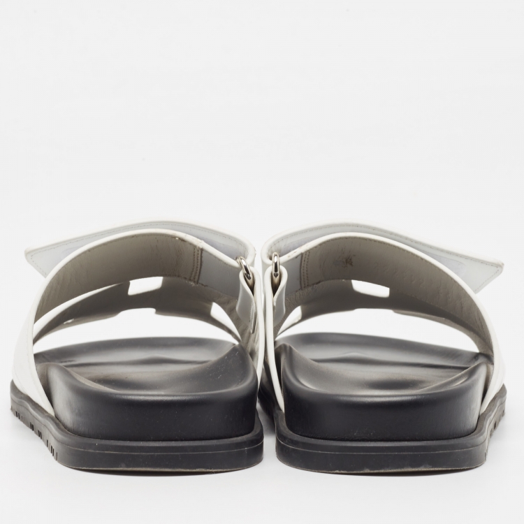 Pre Owned Hermes White Leather Chypre Flat Slides Size 36