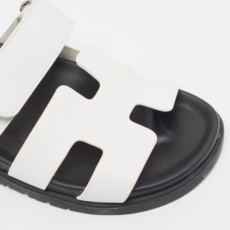 Pre Owned Hermes White Leather Chypre Flat Slides Size 36