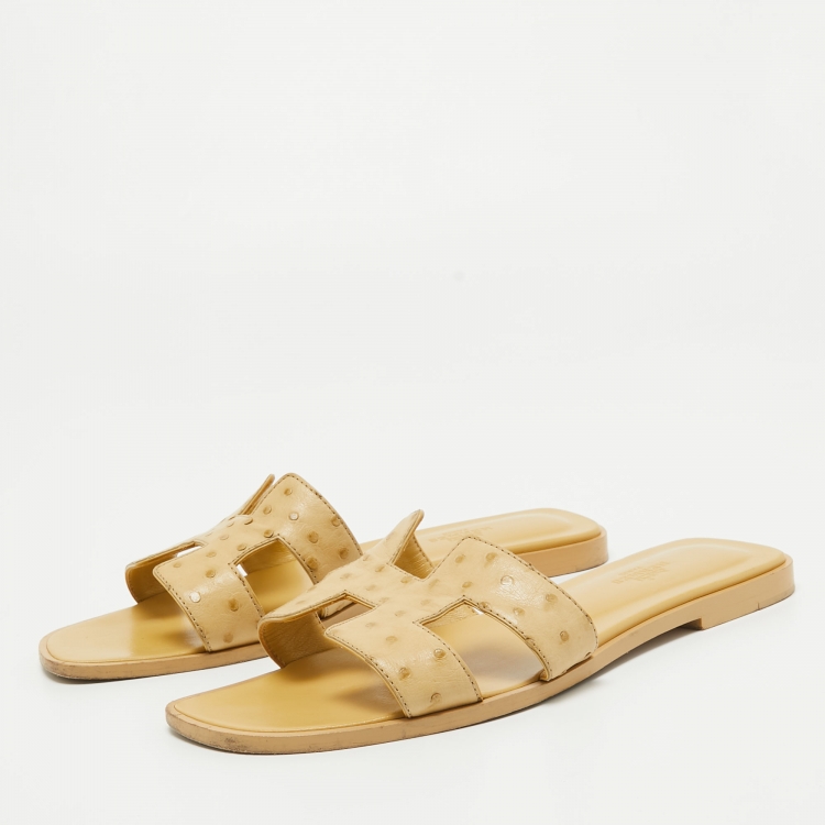 Pre Owned Hermes Yellow Ostrich Oran Flat Slides Size 39