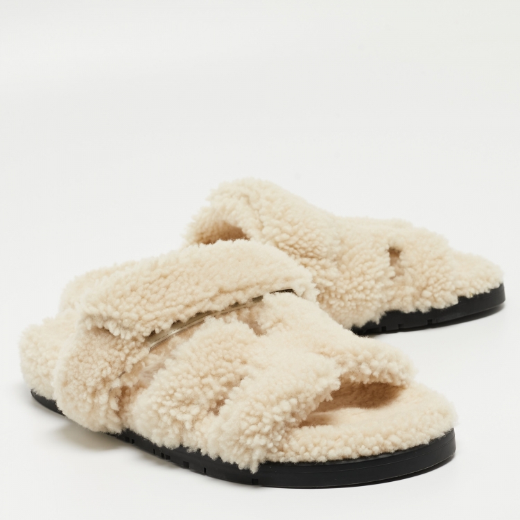 Pre Owned Hermes Cream Shearling Fur Chypre Slides Size 38.5
