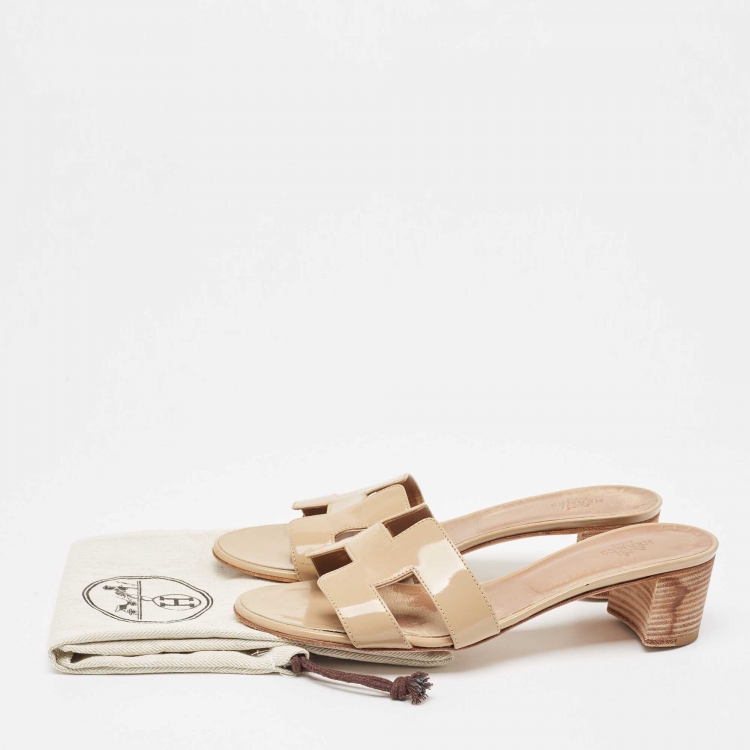 Pre Owned Hermes Beige Patent Oasis  Slide Sandals Size 39