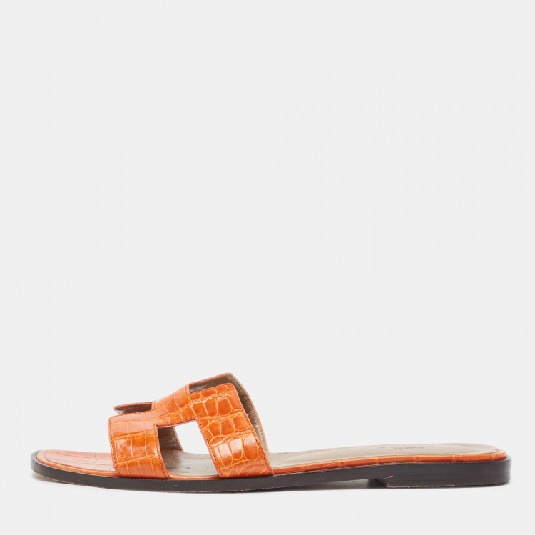 Pre Owned Hermes Yellow  Croc Embossed Oran  Flat Slides Size 39 