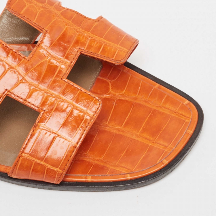 Pre Owned Hermes Yellow  Croc Embossed Oran  Flat Slides Size 39 