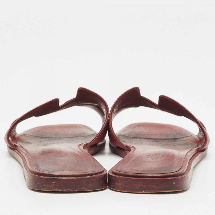 مملوكة مسبقًا Hermes Burgundy Leather Oran Flat Slides Size 39.5