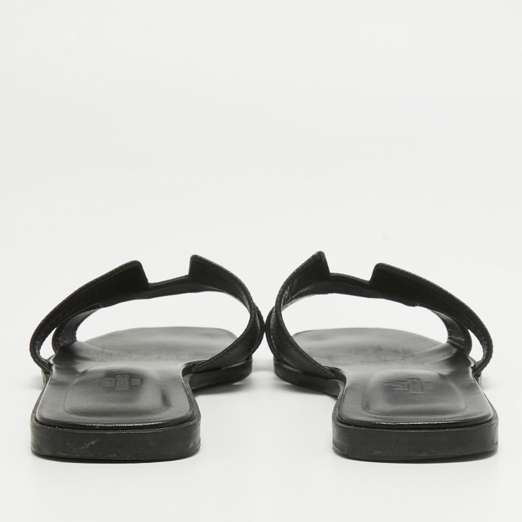 Pre Owned Hermes Black Leather Oran Flat Slides Size 39.5