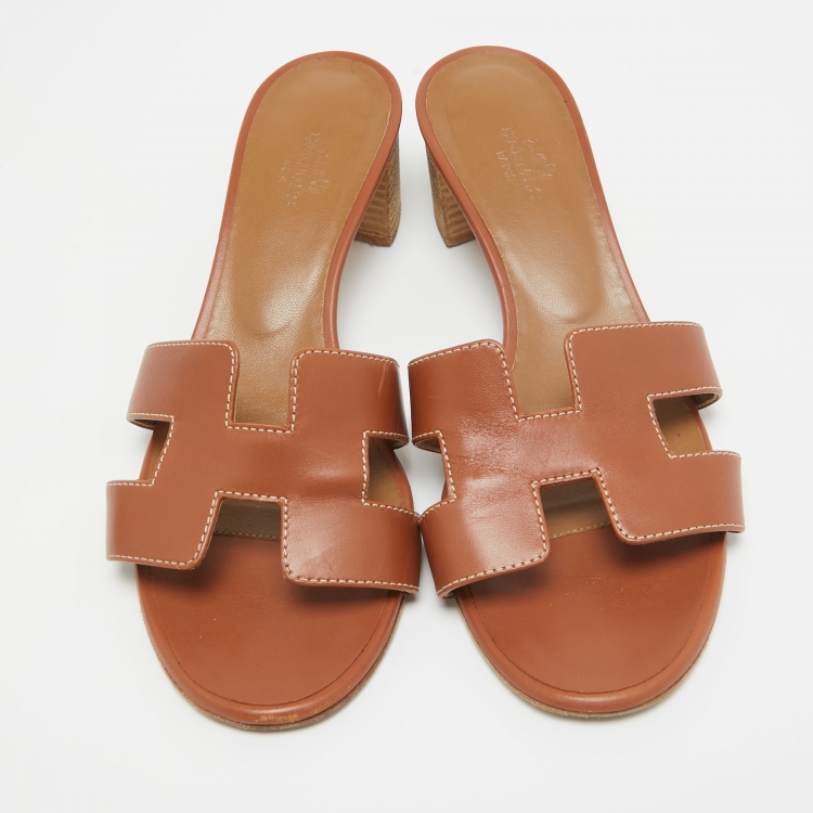 Pre Owned Hermes Brown Leather Oasis Slide Sandals Size 37