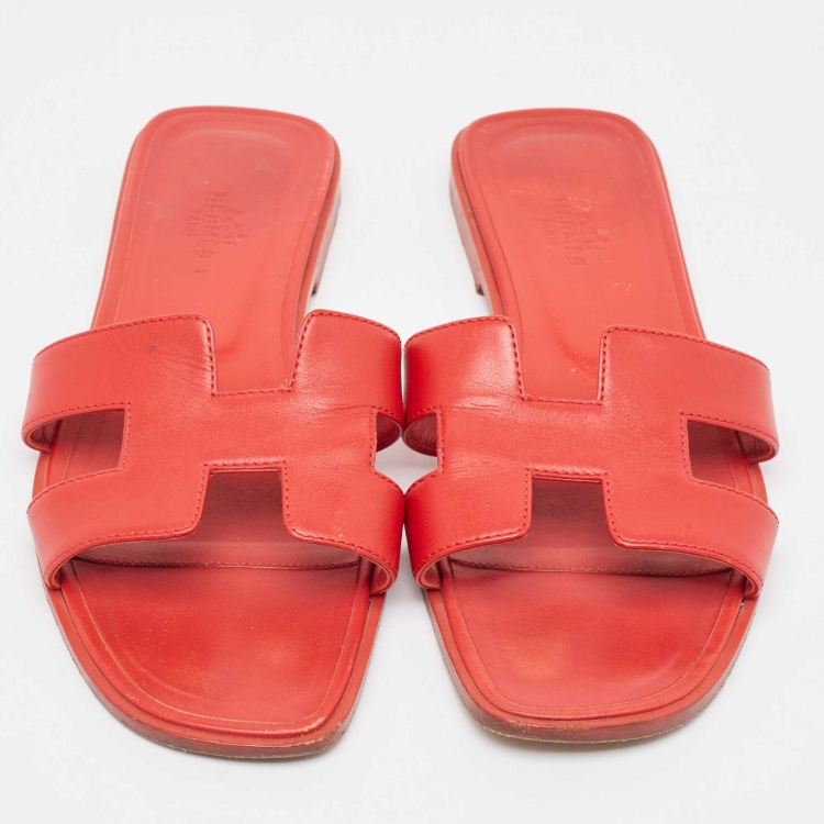 Pre Owned Hermes Red Leather Oran Flat Slides Size 38