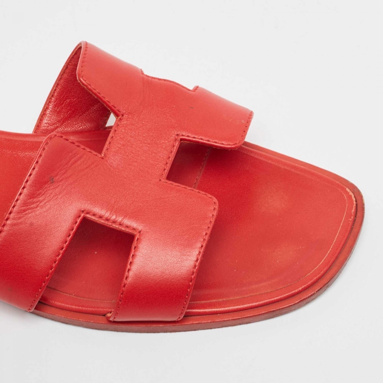 Pre Owned Hermes Red Leather Oran Flat Slides Size 38