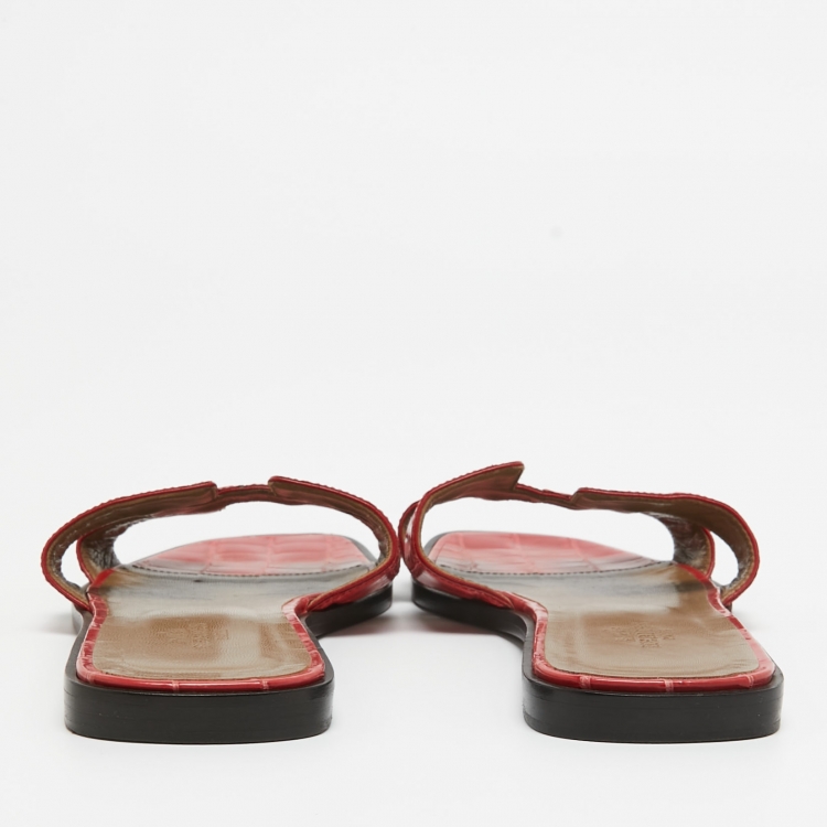Pre Owned Hermes Red Alligator Oran Flat Slides Size 39