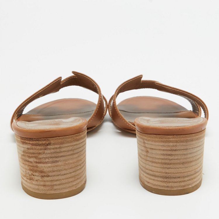 مملوكة مسبقًا Hermes Brown Leather Oasis Slide Sandals Size 39.5