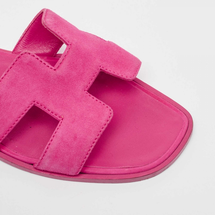 Pre Owned Hermes Pink Suede Oran Flat Slides Size 37