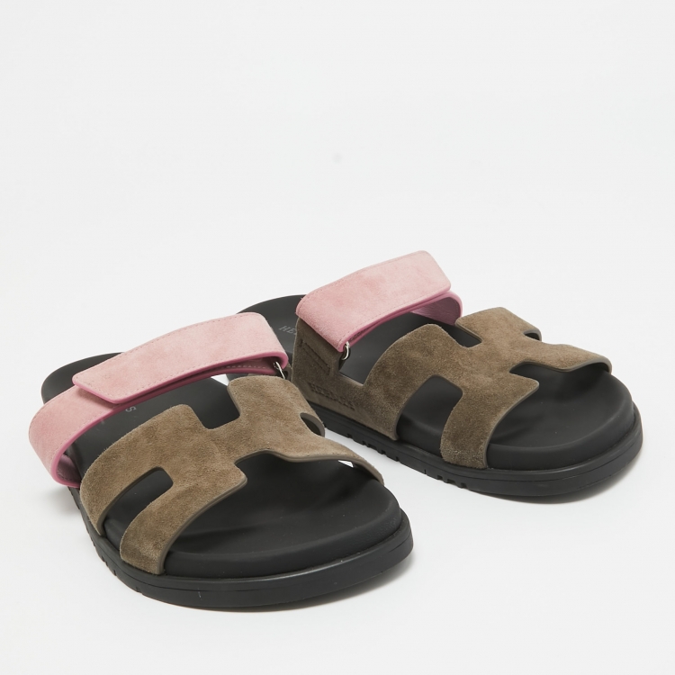 Pre Owned Hermès Grey/Pink Suede Chypre Slides Size 40