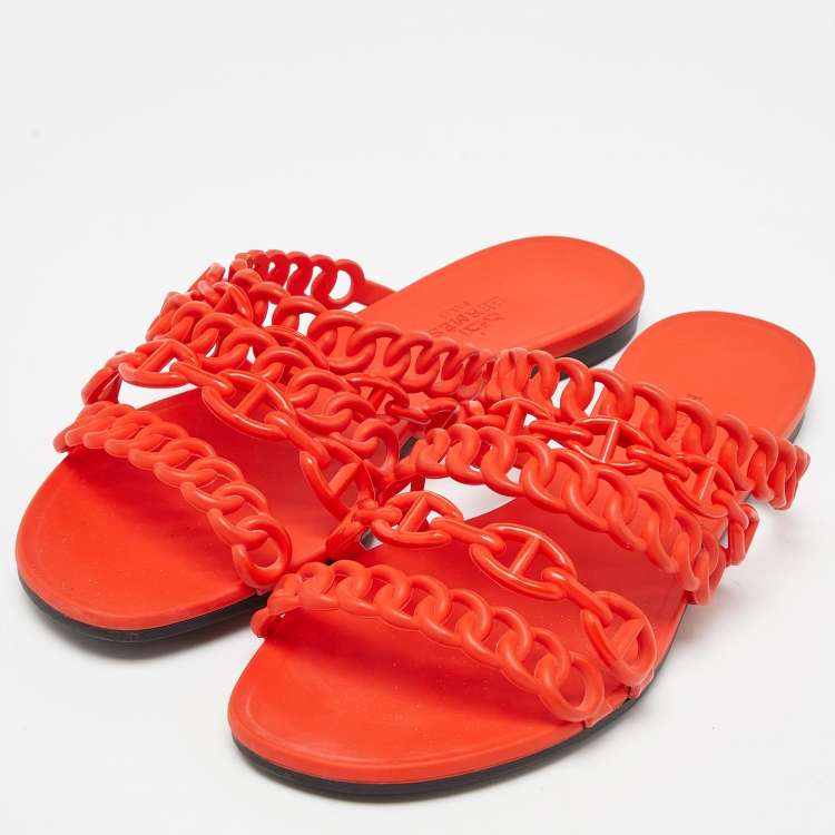 Pre Owned Hermès Orange Rubber Chaine D'ancre Flat Slides Size 36
