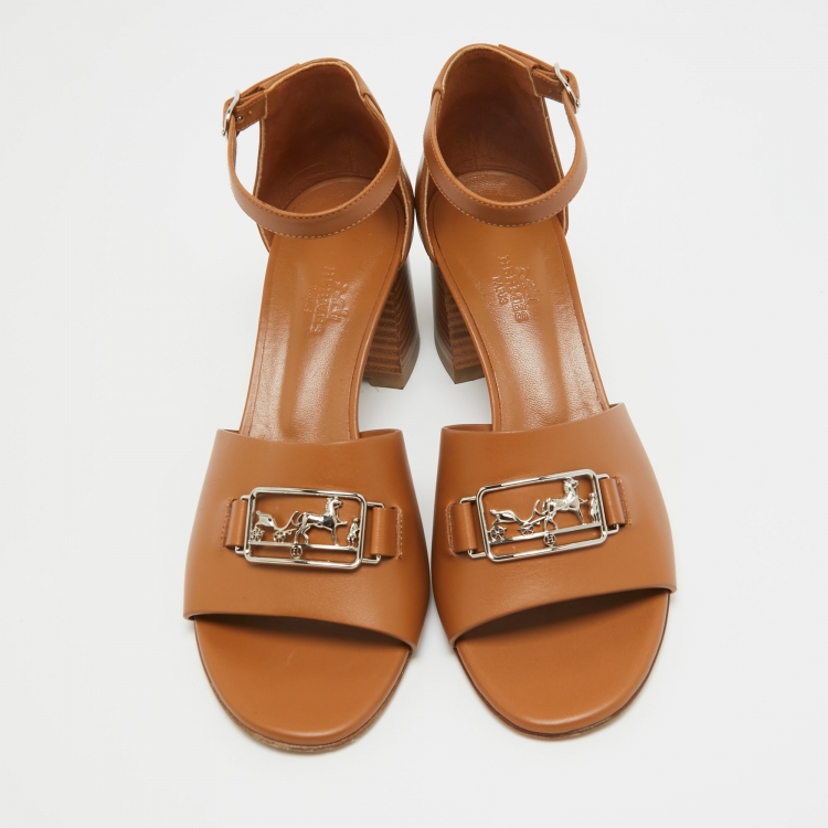 مملوكة مسبقًا Hermes Tan Leather Viaggio Ankle-Strap Sandals Size 37 