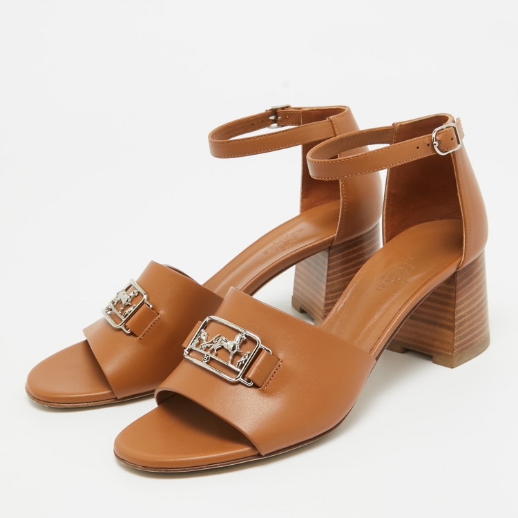 مملوكة مسبقًا Hermes Tan Leather Viaggio Ankle-Strap Sandals Size 37 