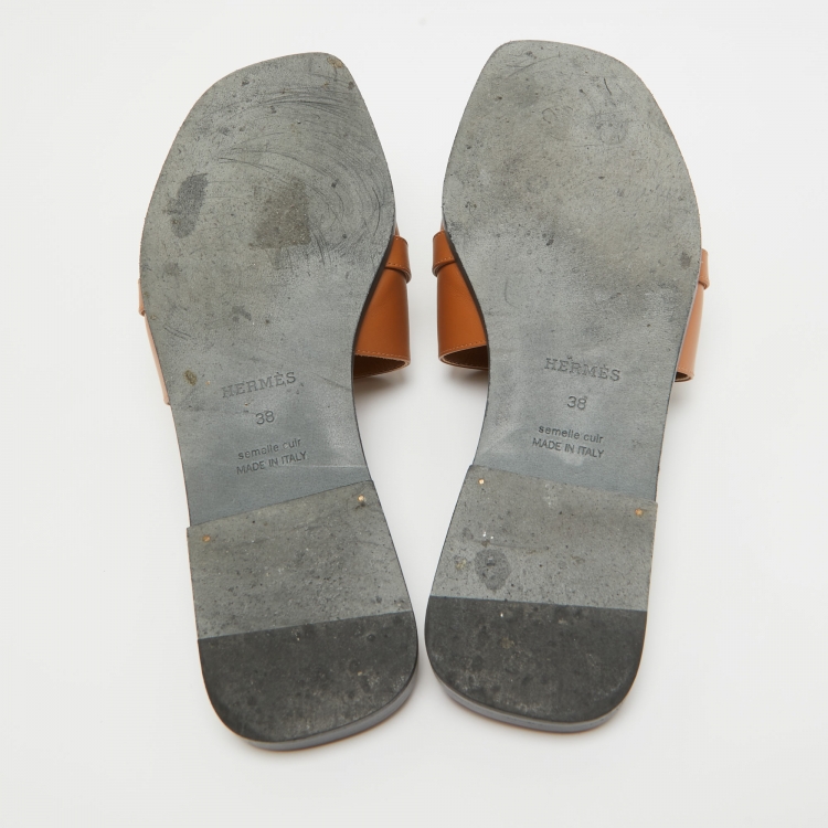 Pre Owned Hermes Brown Leather Giulia Flat Slides Size 38