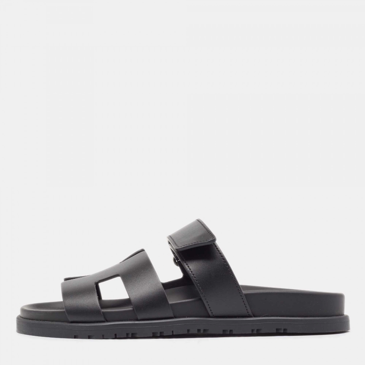 Pre Owned Hermes Black Leather Chypre Flat Sandals Size 39.5
