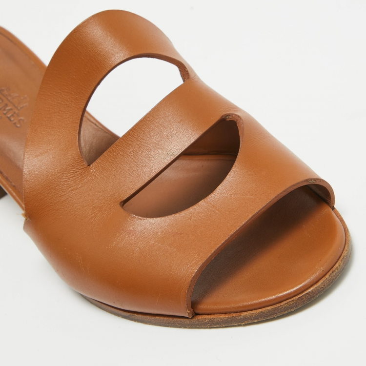Pre Owned Hermes Tan Leather Mona Sandals Size 36.5