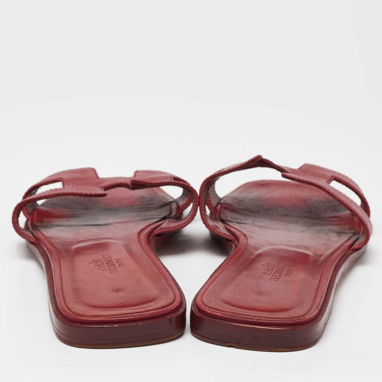 Pre Owned Hermes Red Leather Oran Flat Sandals Size 39