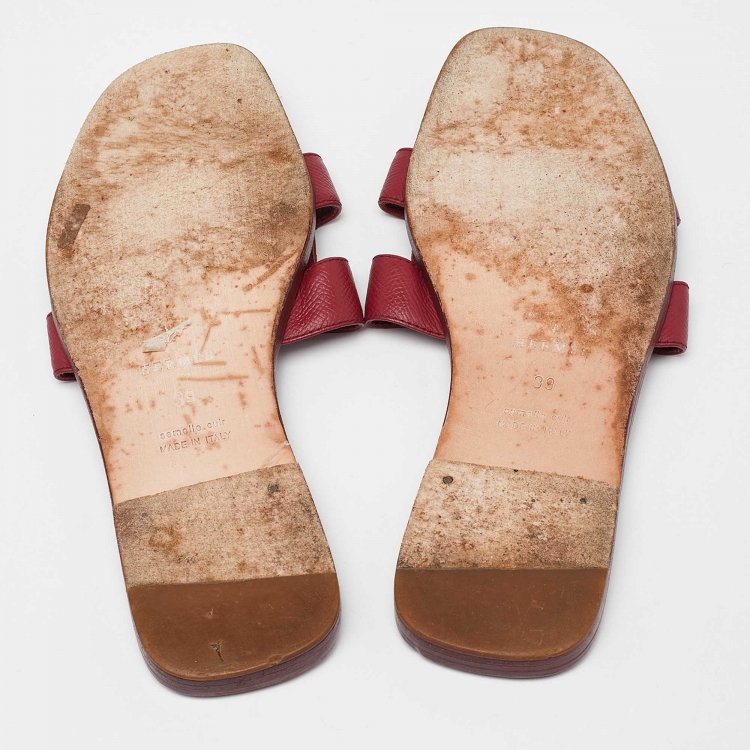 Pre Owned Hermes Red Leather Oran Flat Sandals Size 39