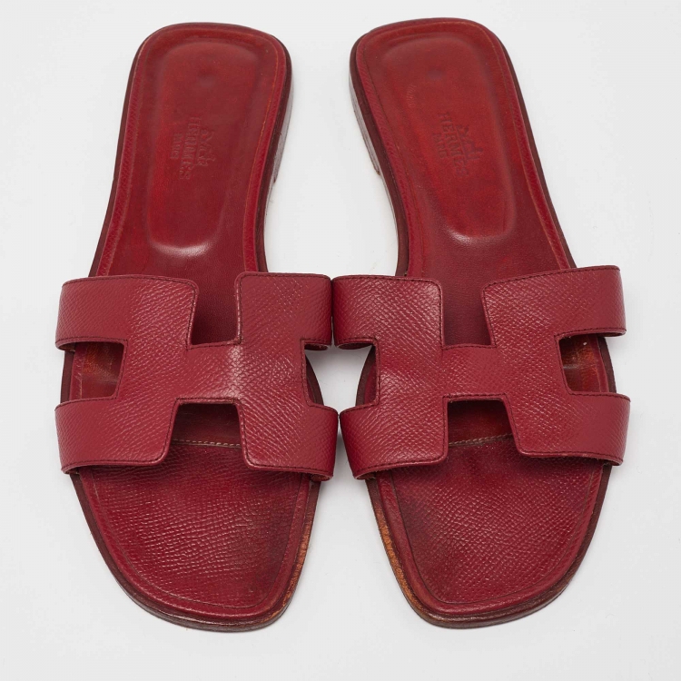 Pre Owned Hermes Red Leather Oran Flat Sandals Size 39