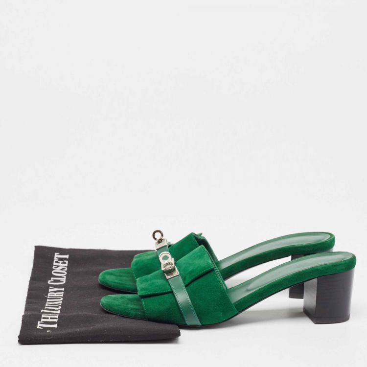 Pre Owned Hermes Green Suede Gigi Slide Sandals Size 39