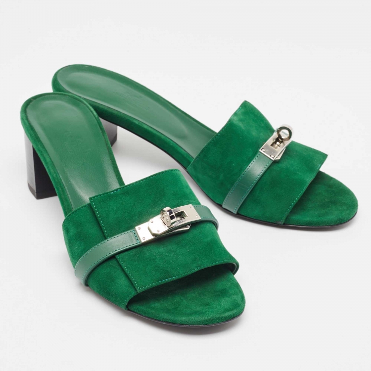 Pre Owned Hermes Green Suede Gigi Slide Sandals Size 39