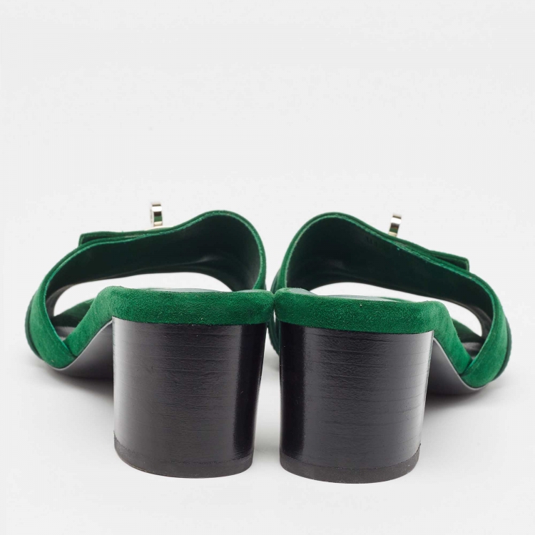 Pre Owned Hermes Green Suede Gigi Slide Sandals Size 39