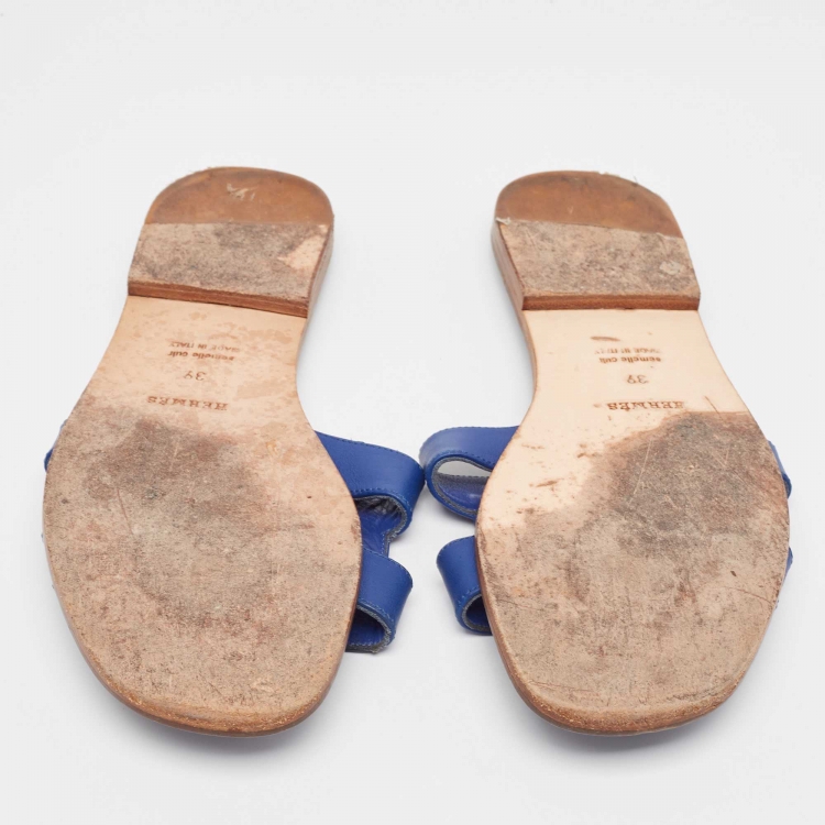 Pre Owned Hermès Blue Leather Oran Flat Slides Size 39