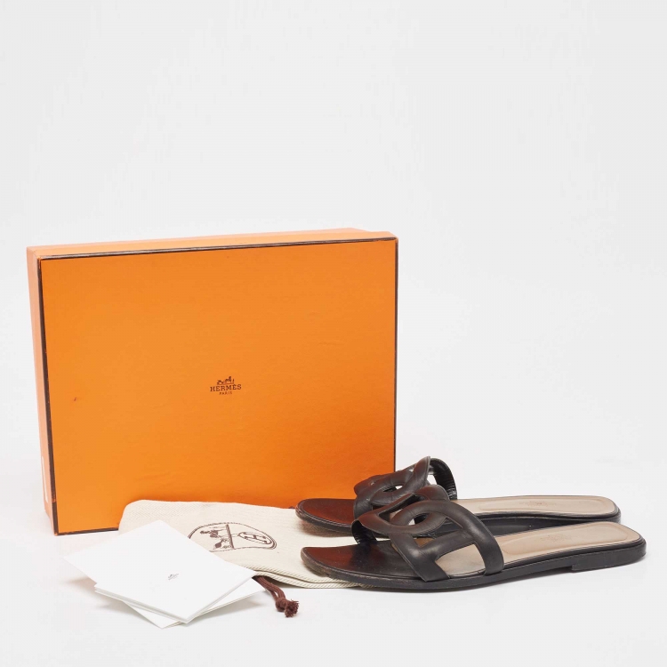 Pre Owned Hermes Black Leather Aloha Flat Slides Size 40