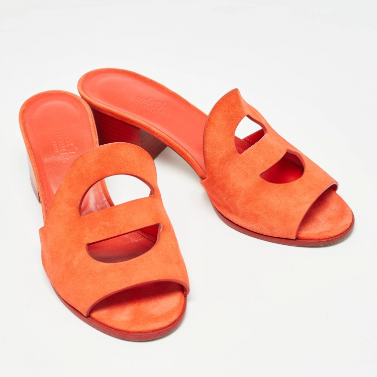 Pre Owned Hermes Orange Suede Mona Slide Sandals Size 37.5