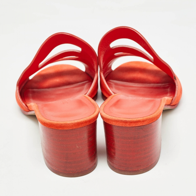 Pre Owned Hermes Orange Suede Mona Slide Sandals Size 37.5
