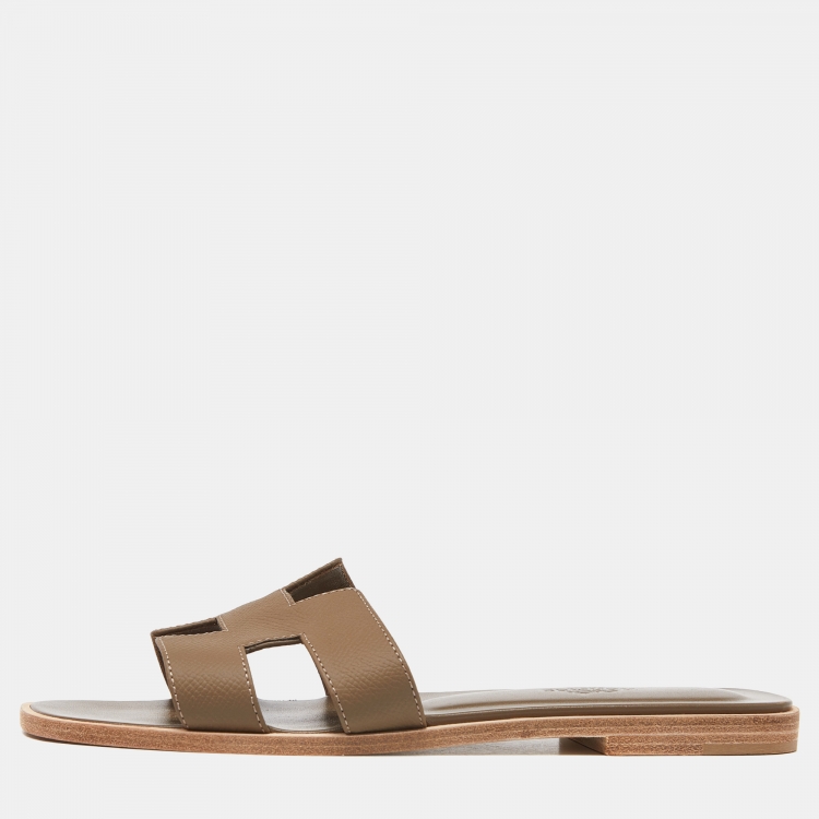 Pre Owned Hermes Grey Leather Oran Flat Slides Size 37