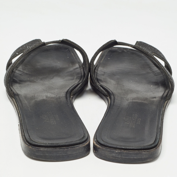 Pre Owned Hermes Black Glitter Oran Flat Slides Size 40