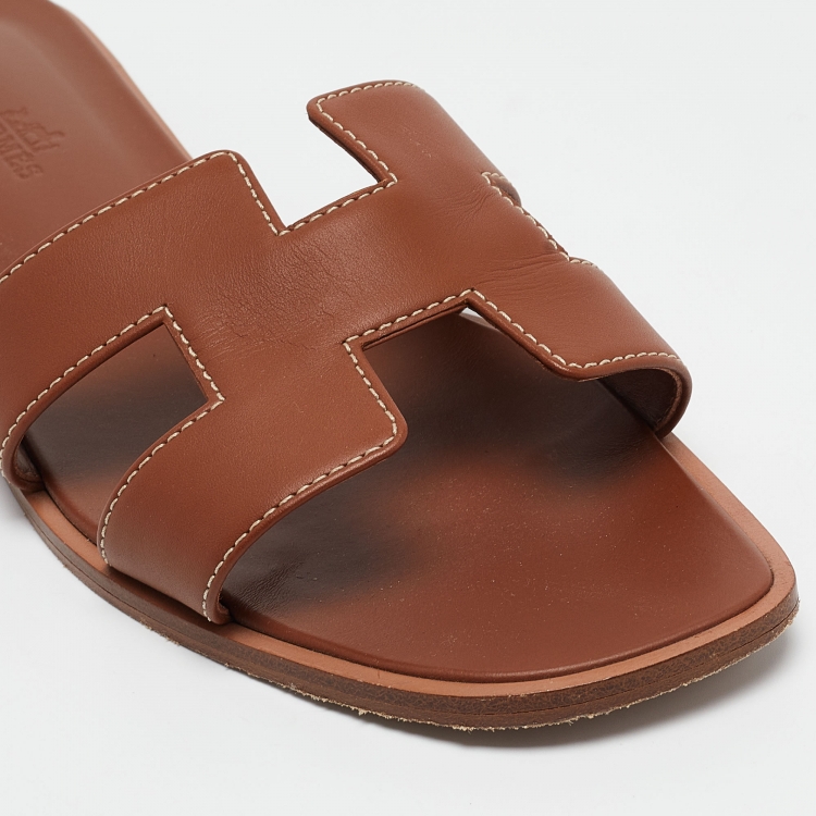 Pre Owned Hermes Brown Leather Oran Sandals Size 39
